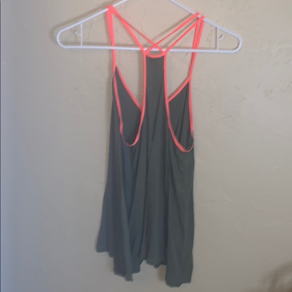 Tank - Picture 2 of 2